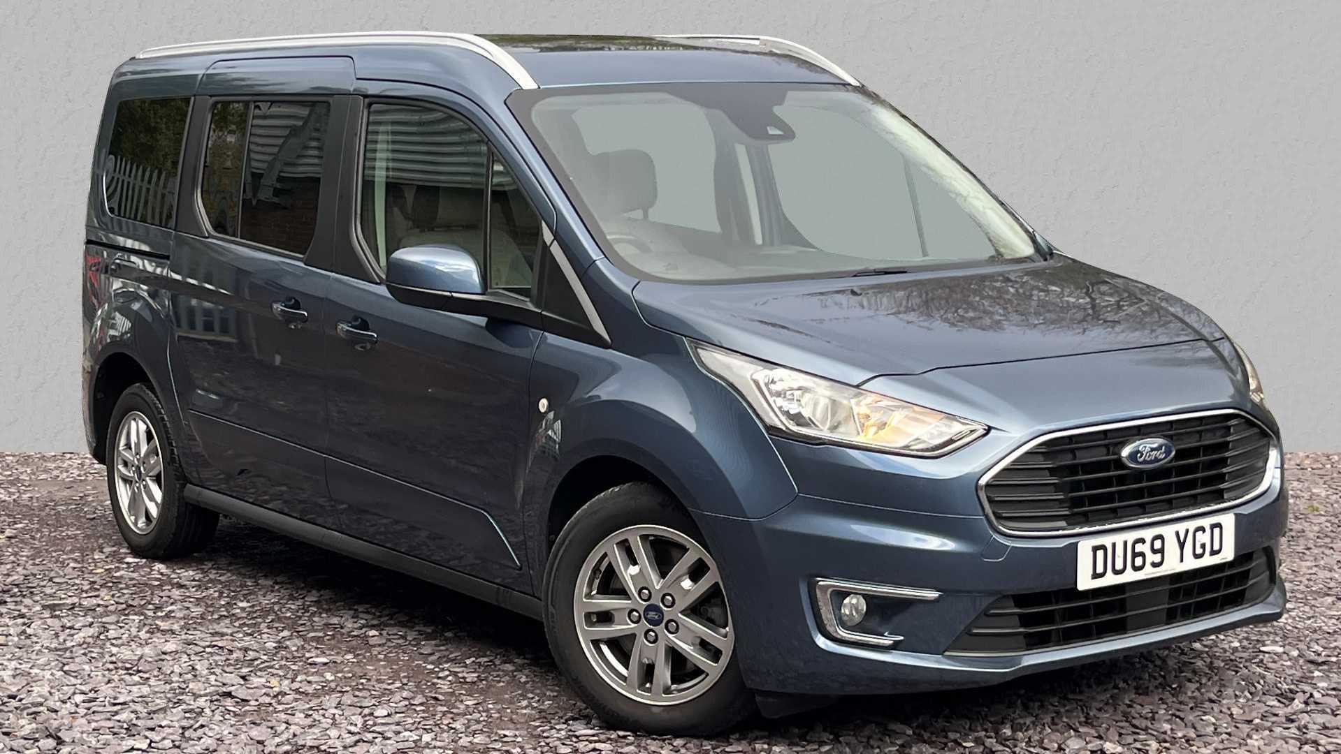 Main listing image - Ford Grand Tourneo Connect