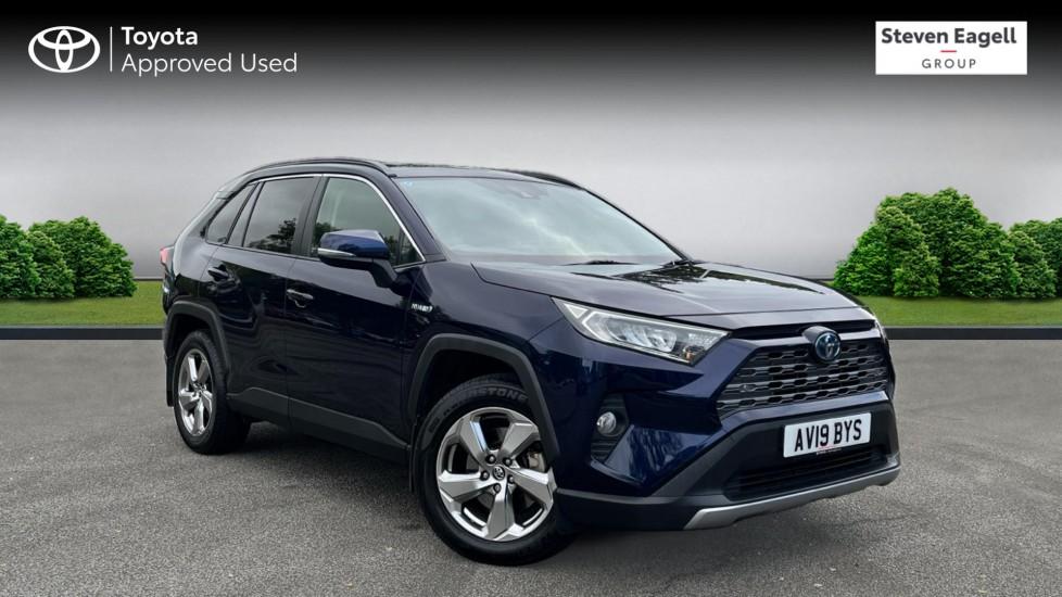 Main listing image - Toyota RAV4