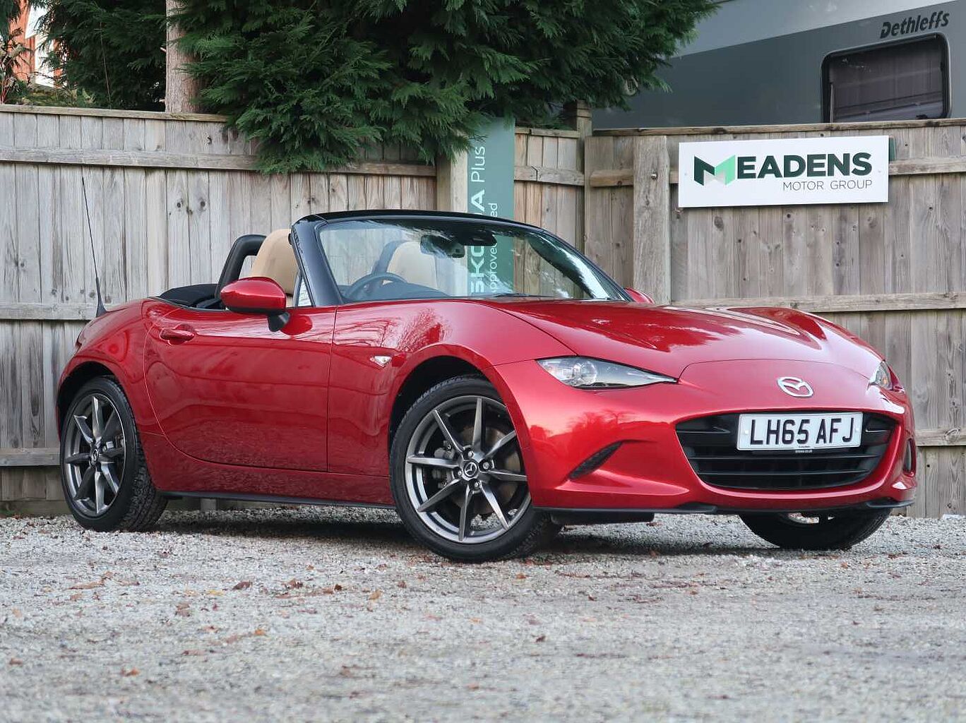 Main listing image - Mazda MX-5