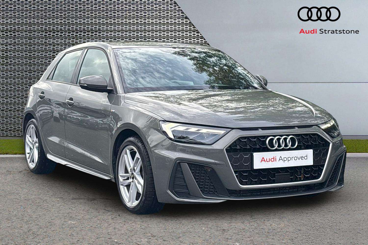 Main listing image - Audi A1