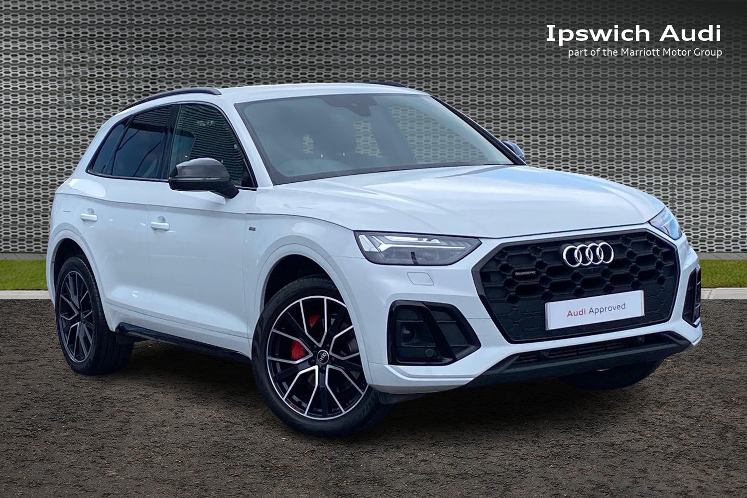 Main listing image - Audi Q5