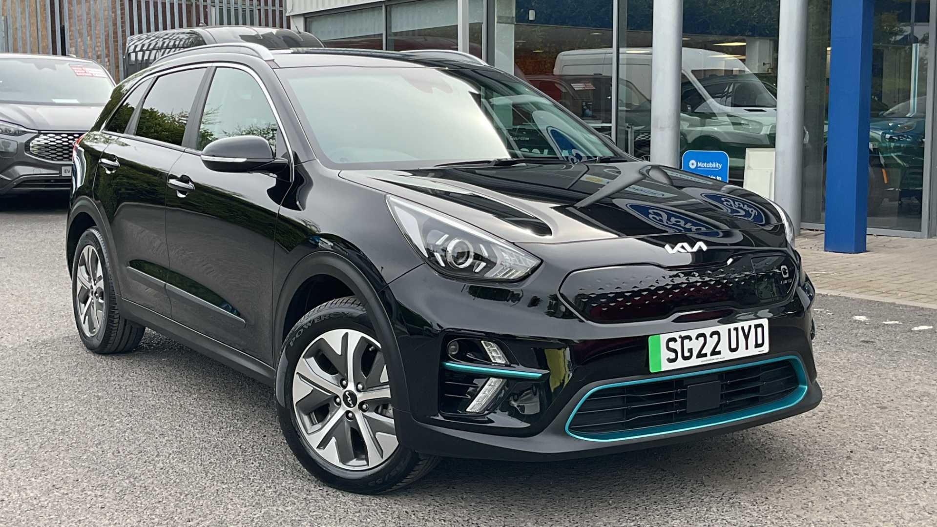Main listing image - Kia e-Niro