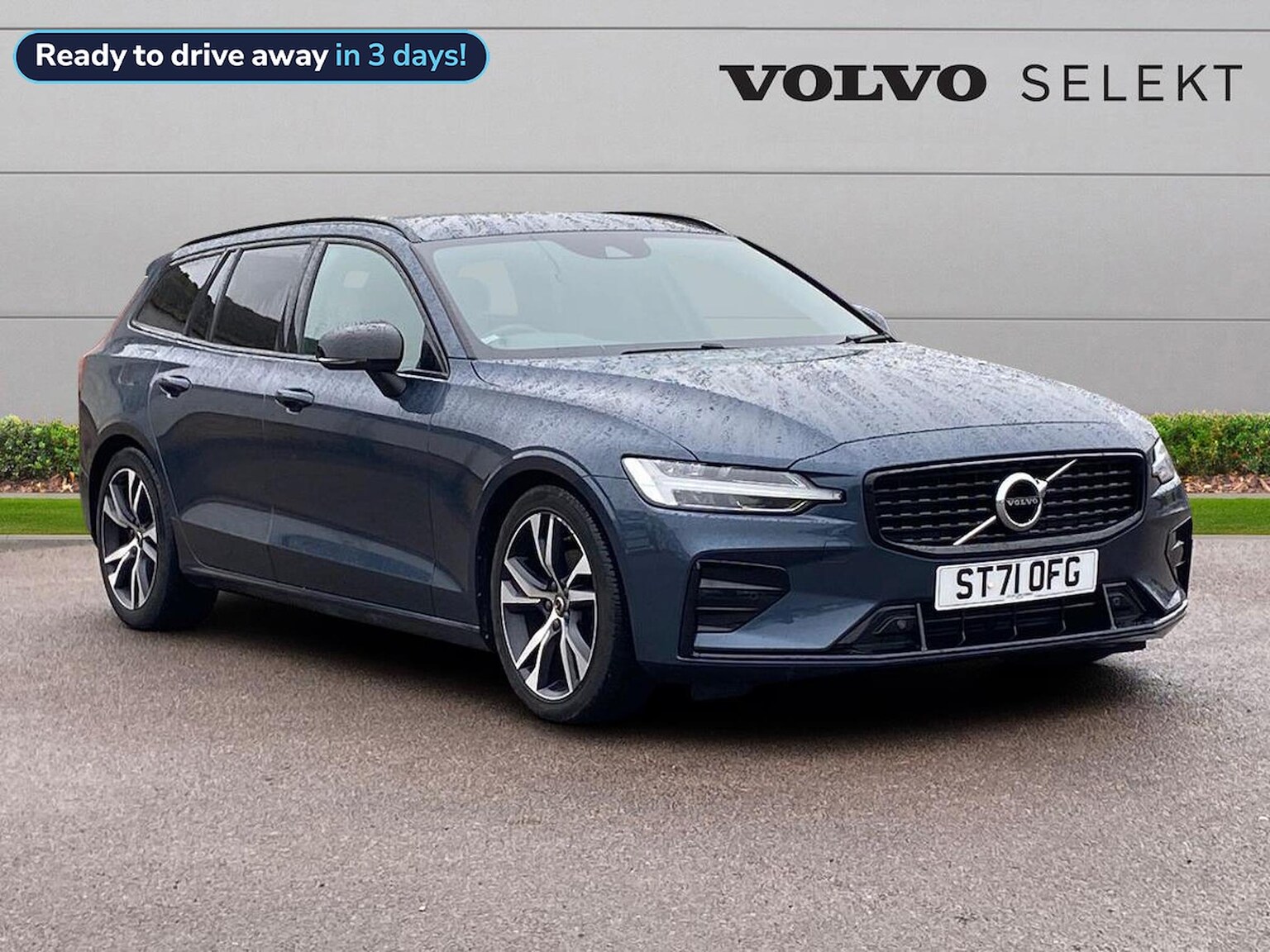 Main listing image - Volvo V60