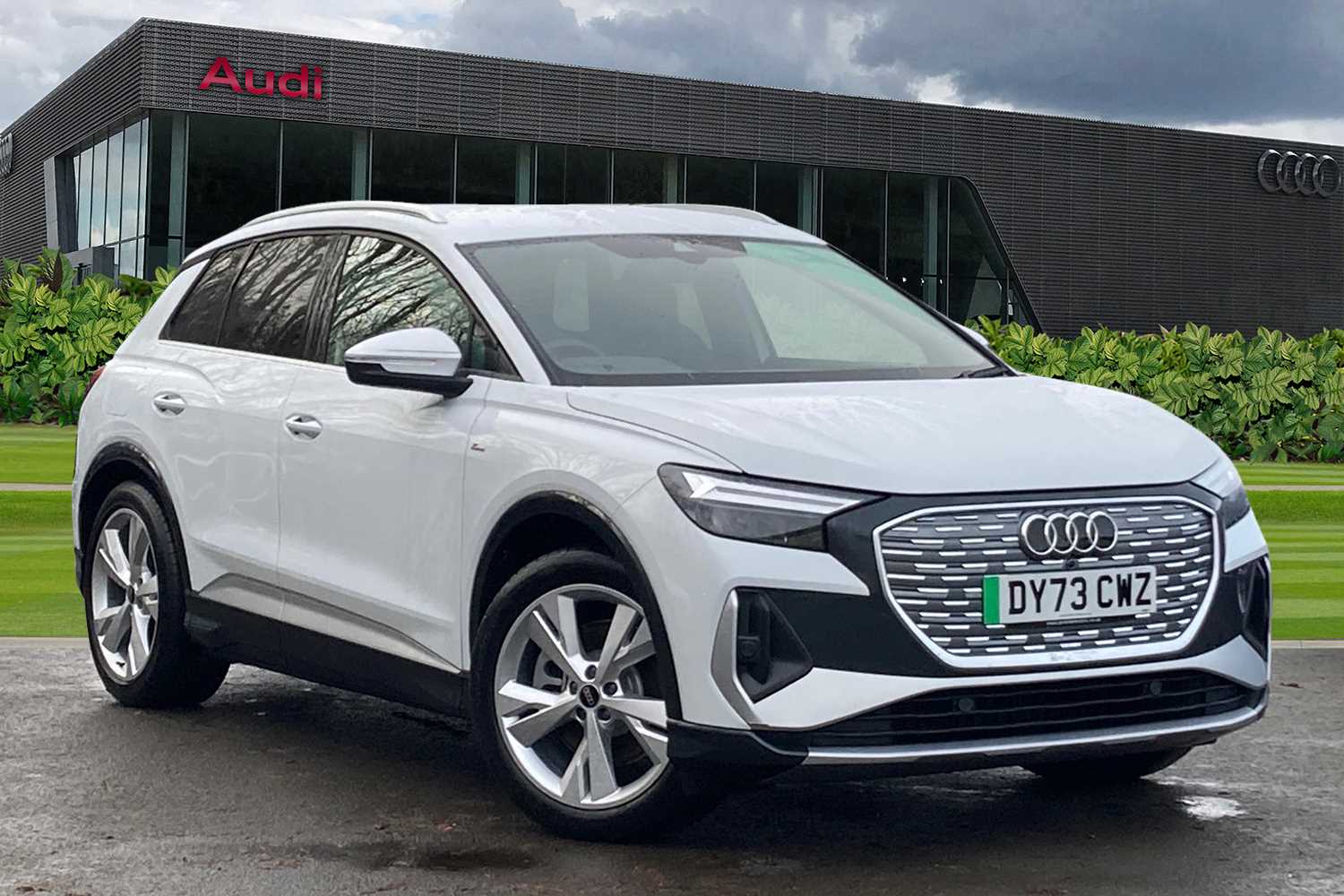 Main listing image - Audi Q4