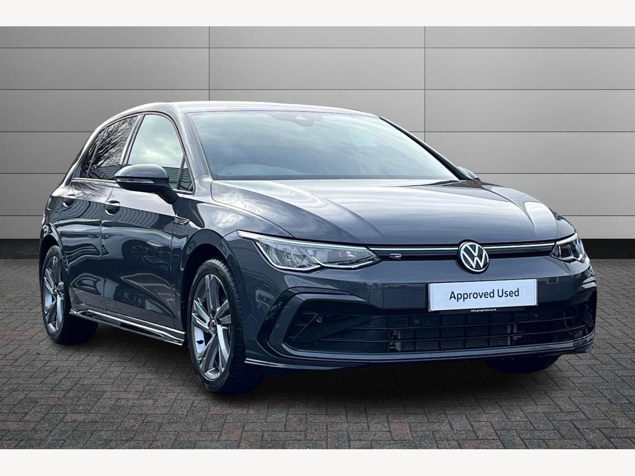 Main listing image - Volkswagen Golf