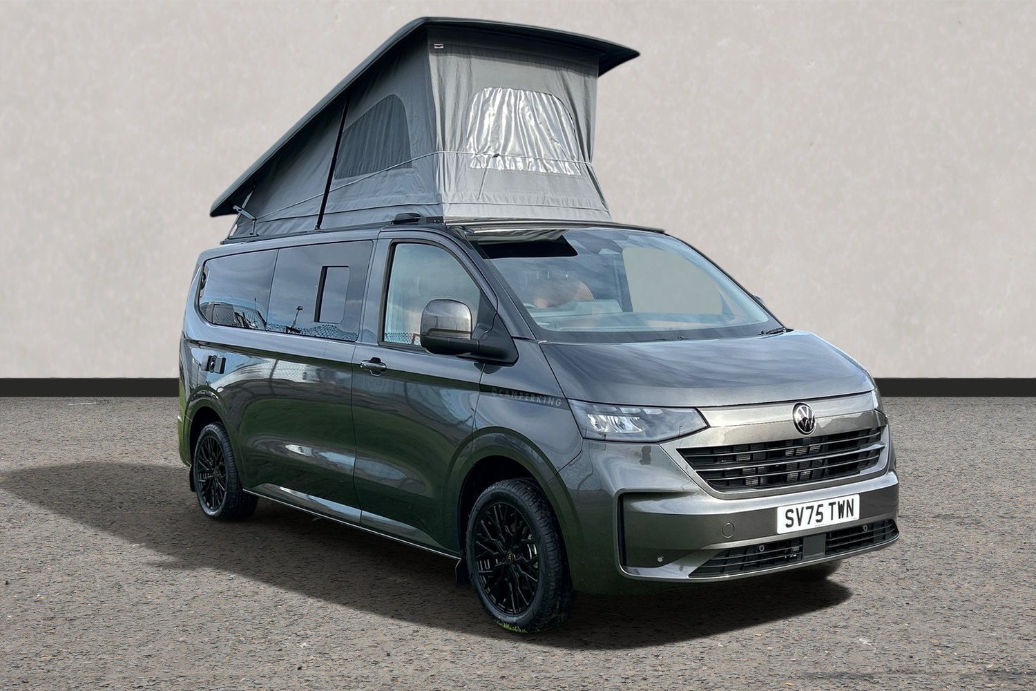 Main listing image - Volkswagen Transporter