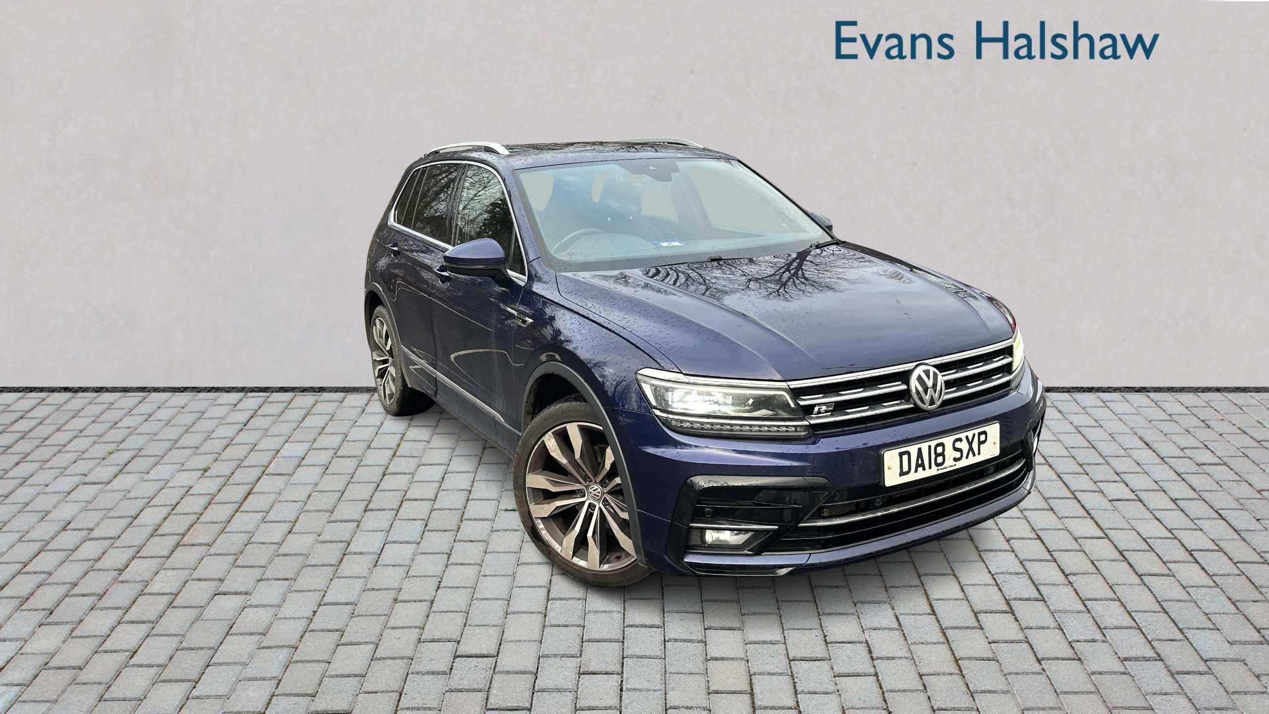 Main listing image - Volkswagen Tiguan