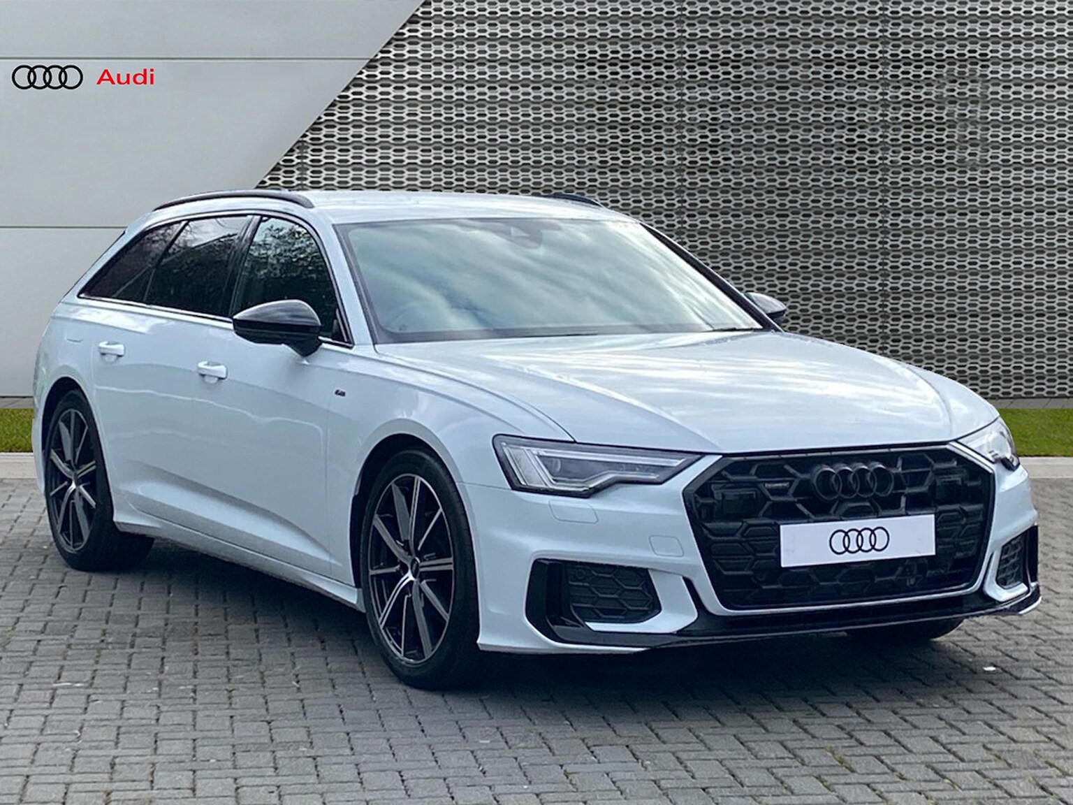 Main listing image - Audi A6 Avant