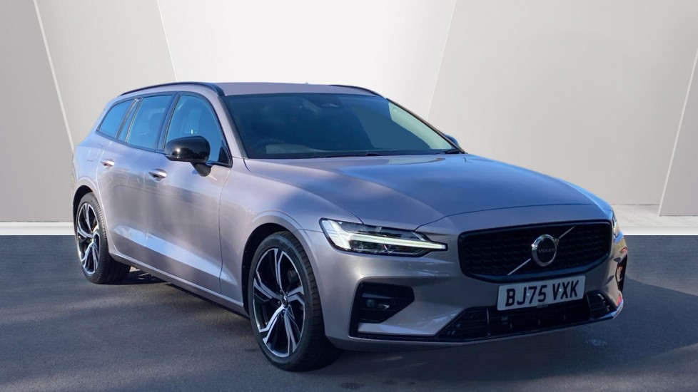 Main listing image - Volvo V60