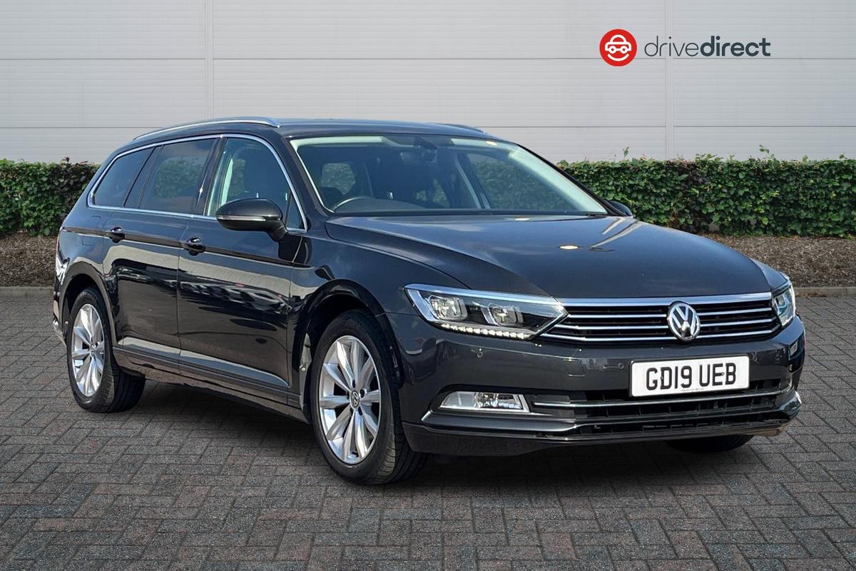 Main listing image - Volkswagen Passat Estate