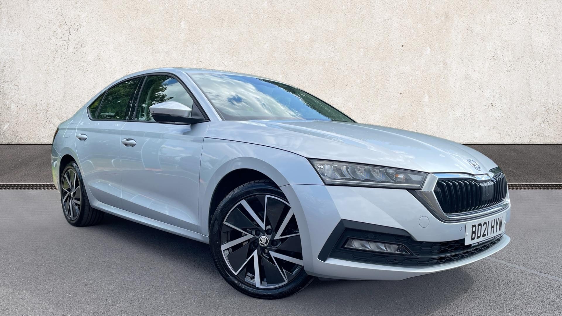 Main listing image - Skoda Octavia