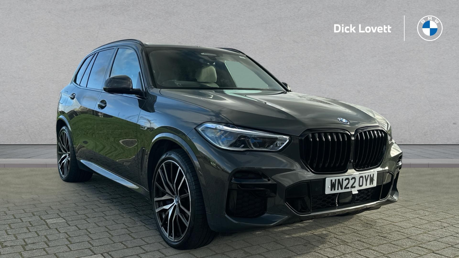 Main listing image - BMW X5