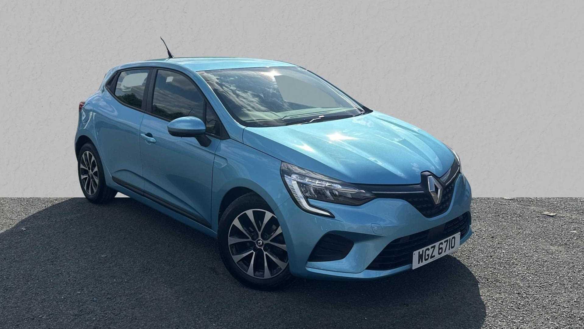 Main listing image - Renault Clio