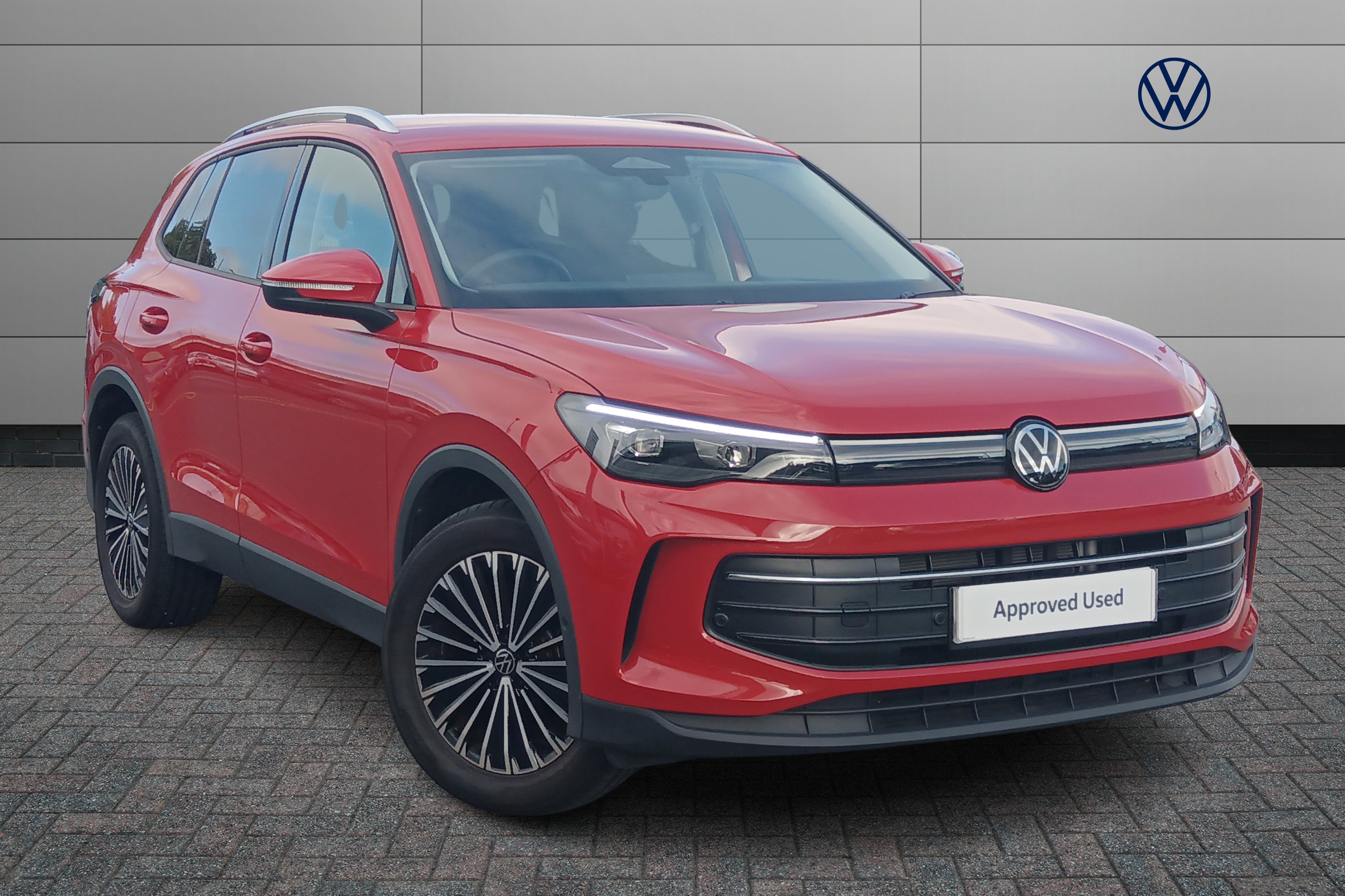 Main listing image - Volkswagen Tiguan