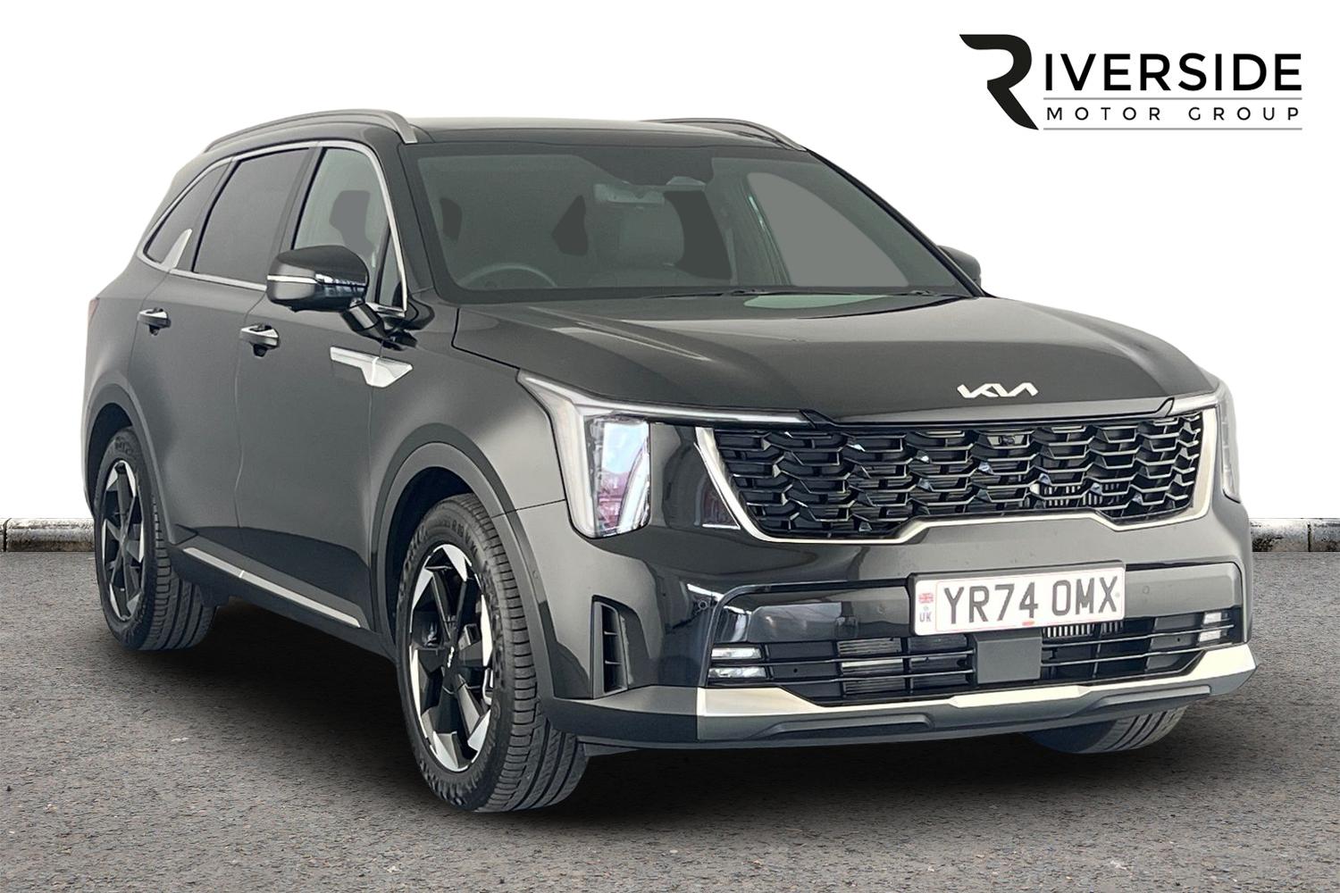 Main listing image - Kia Sorento