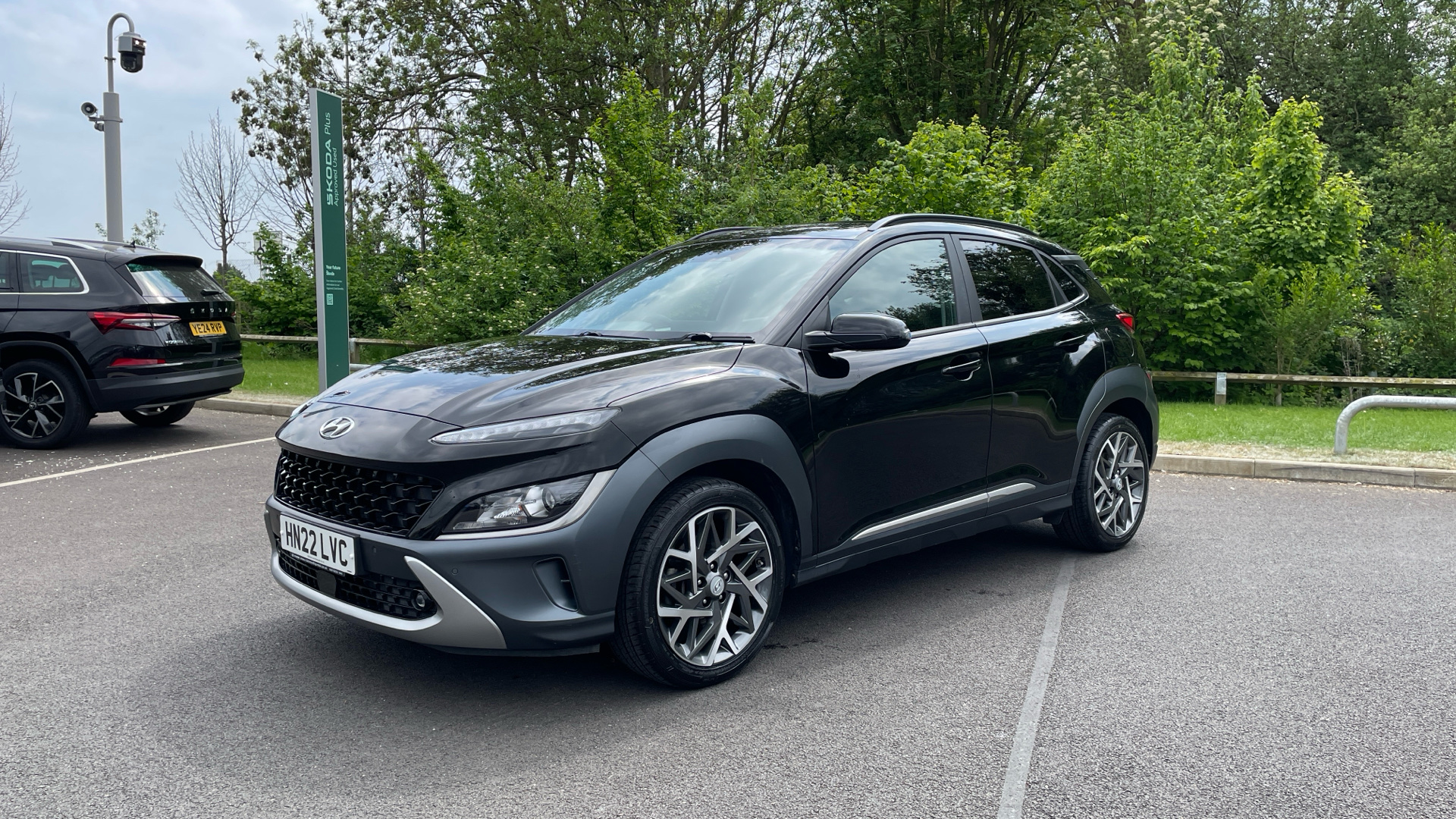 Main listing image - Hyundai Kona
