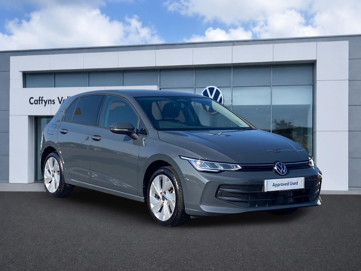 Main listing image - Volkswagen Golf