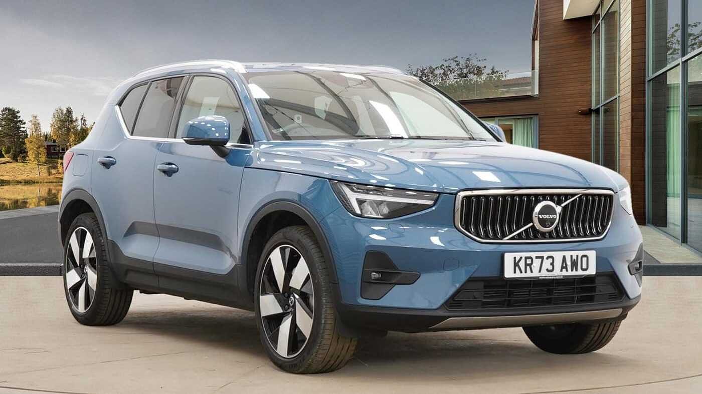 Main listing image - Volvo XC40 Recharge