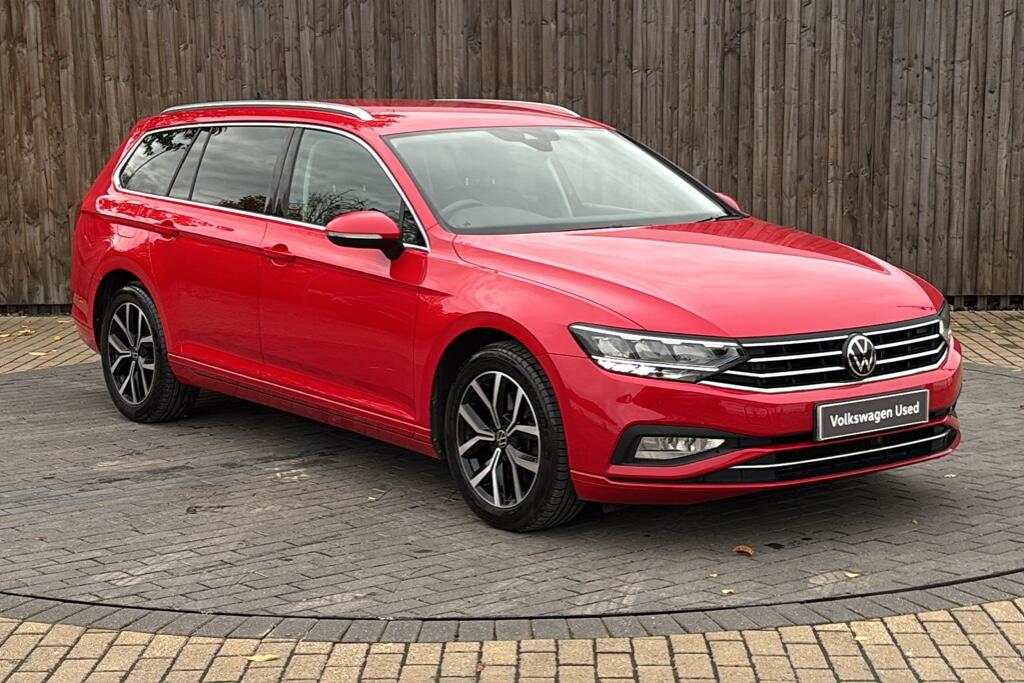 Main listing image - Volkswagen Passat Estate