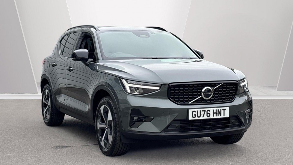 Main listing image - Volvo XC40