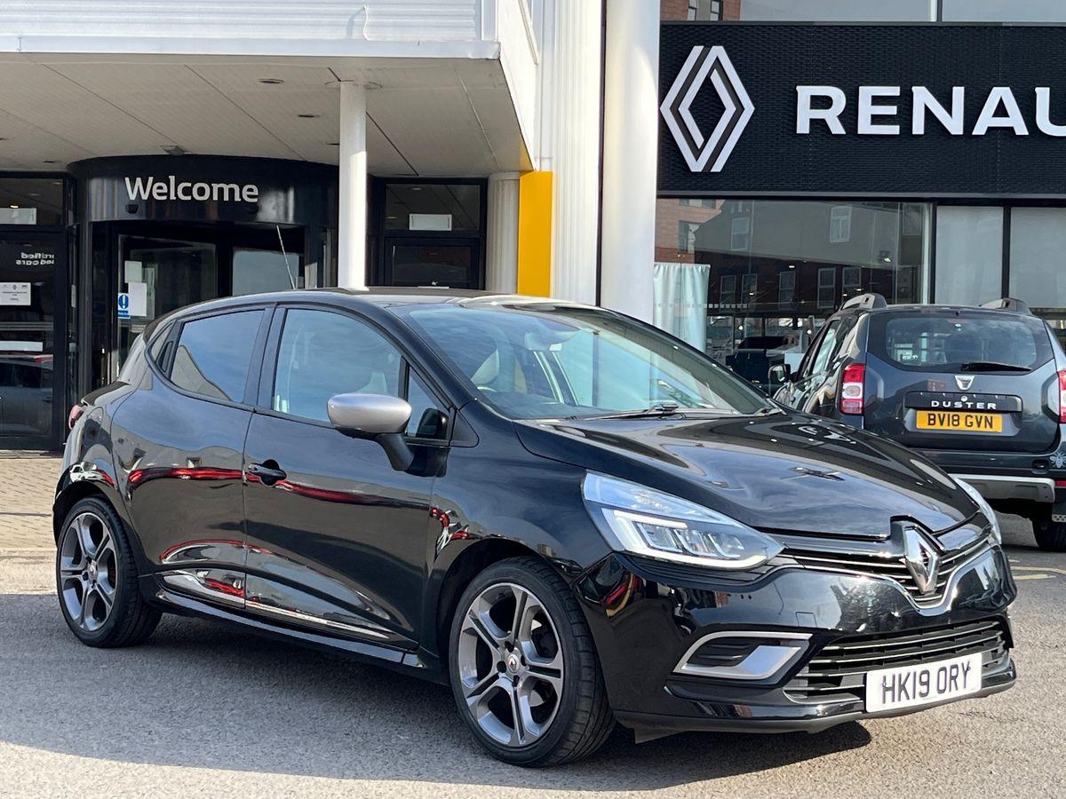 Main listing image - Renault Clio