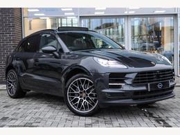 Main listing image - Porsche Macan