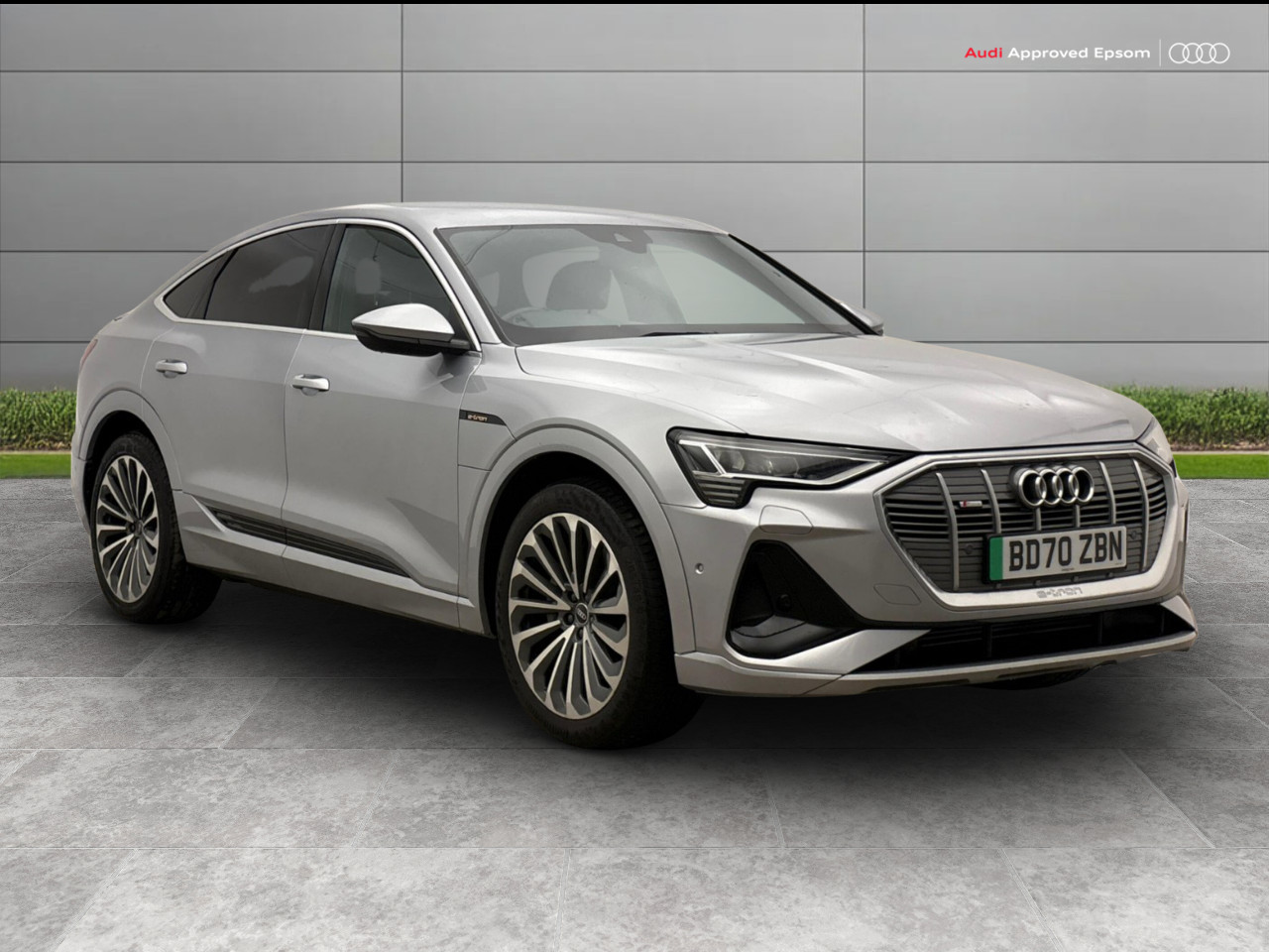 Main listing image - Audi e-tron