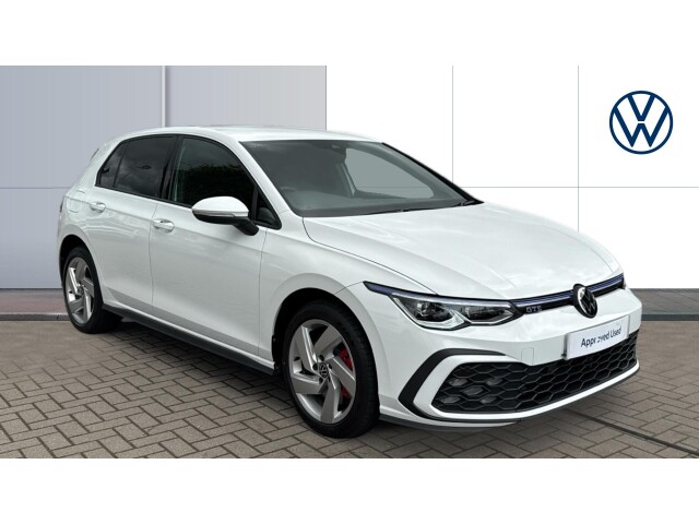 Main listing image - Volkswagen Golf GTE