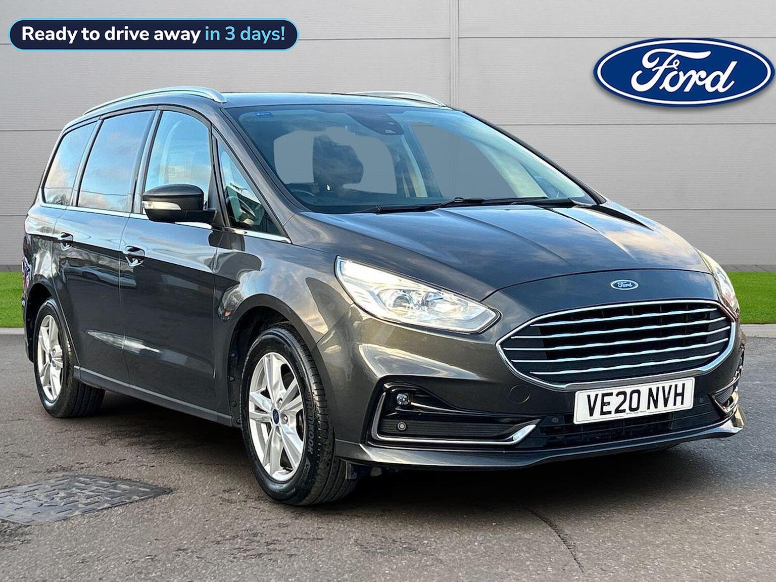 Main listing image - Ford Galaxy