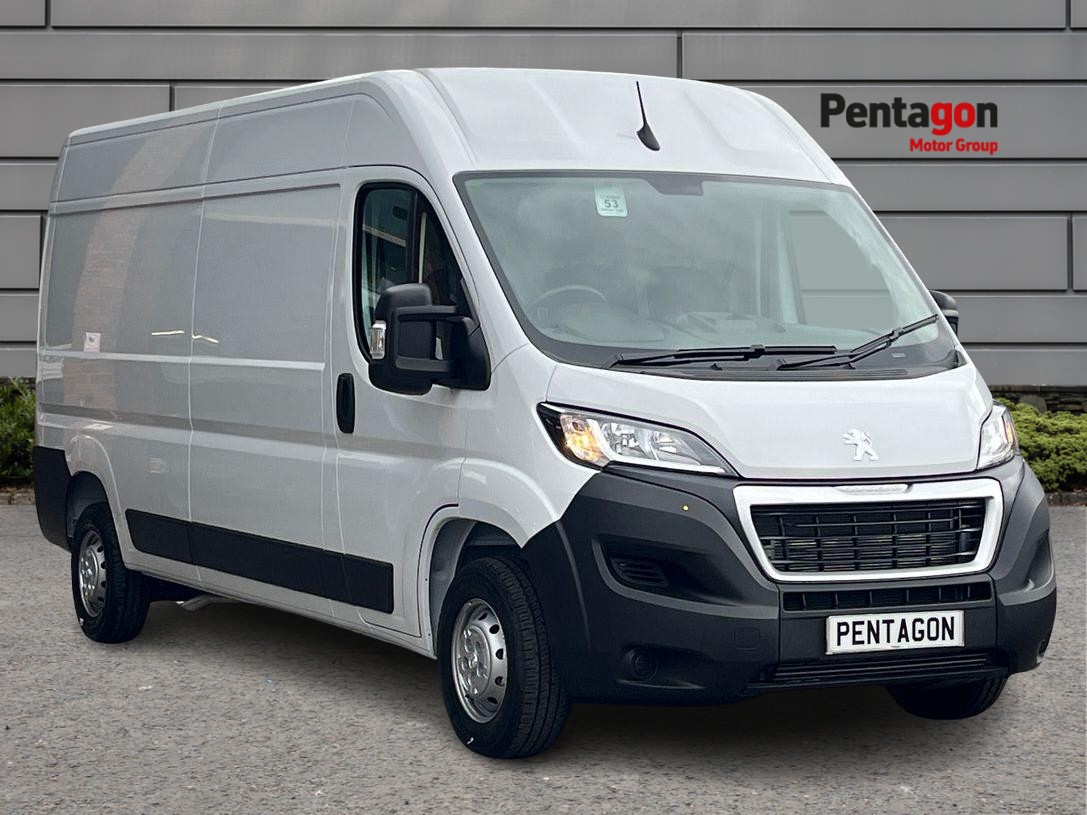 Main listing image - Peugeot Boxer