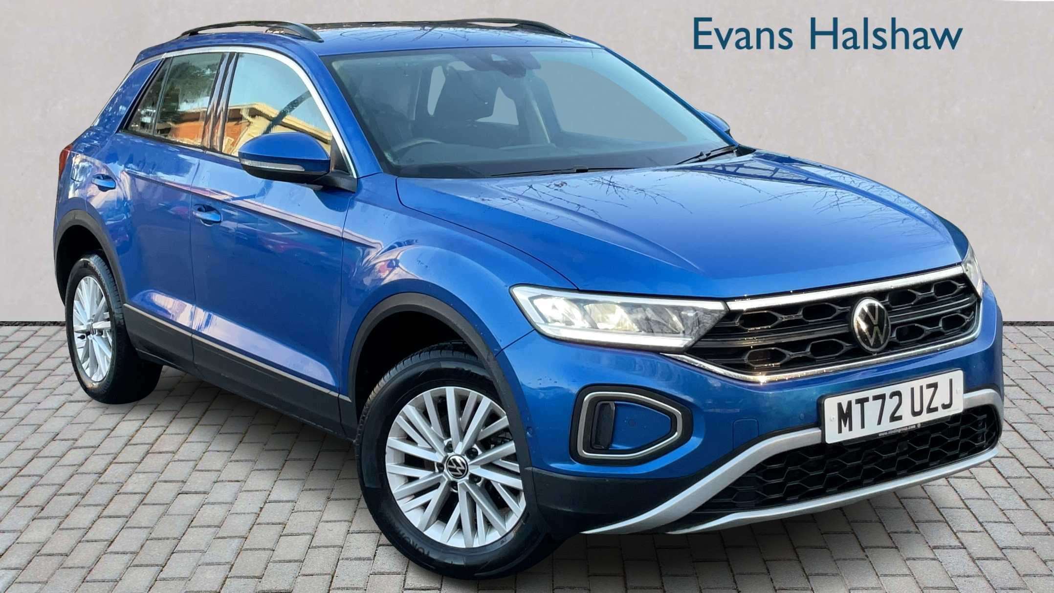 Main listing image - Volkswagen T-Roc