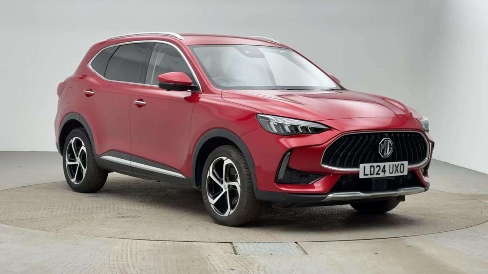 Main listing image - MG HS