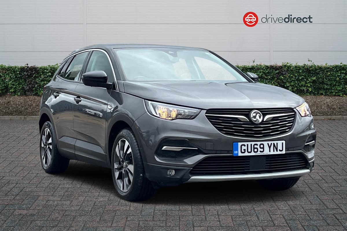 Main listing image - Vauxhall Grandland X