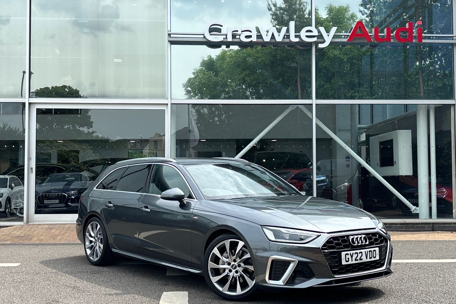 Main listing image - Audi A4 Avant