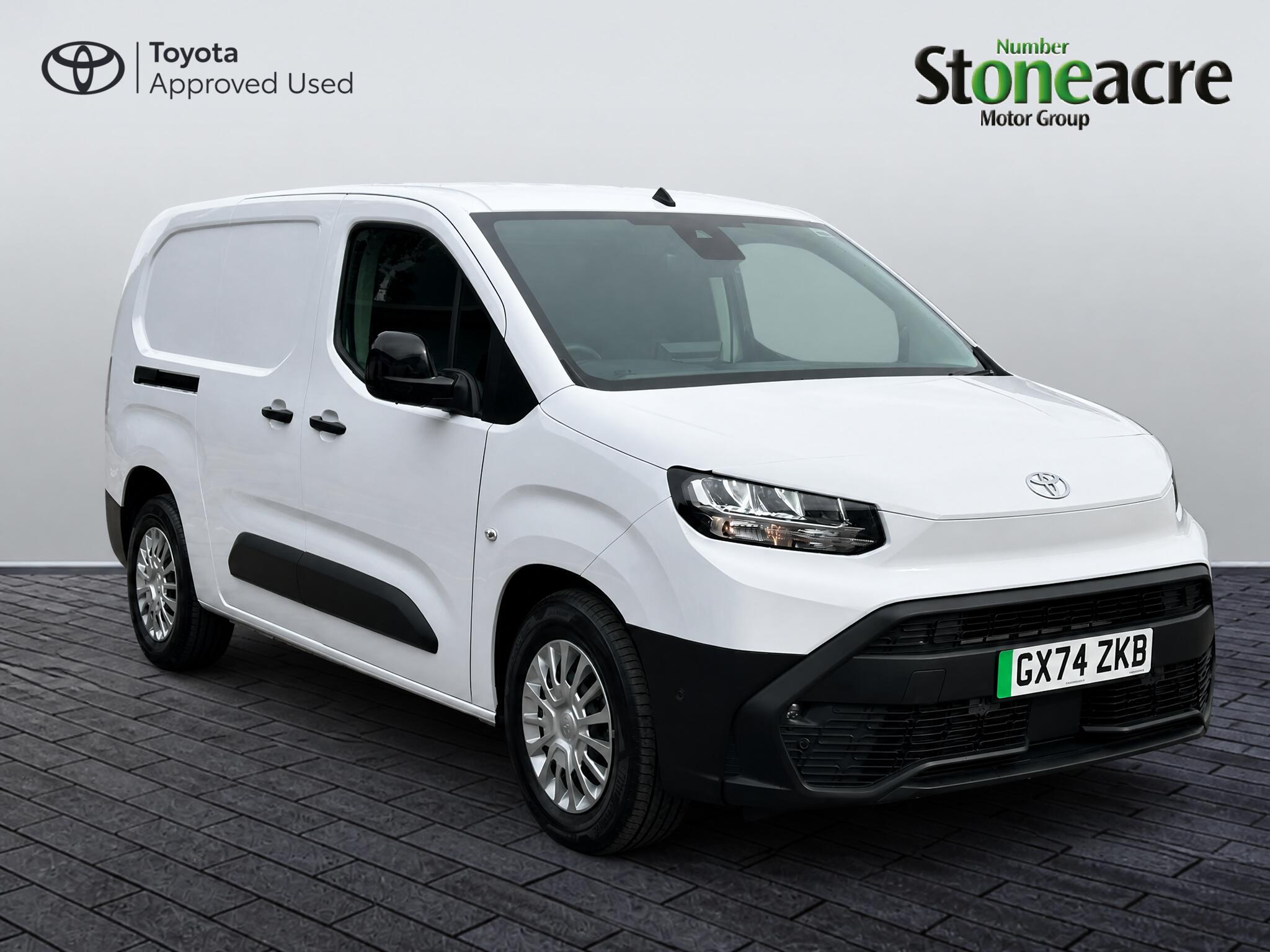 Main listing image - Toyota Proace City