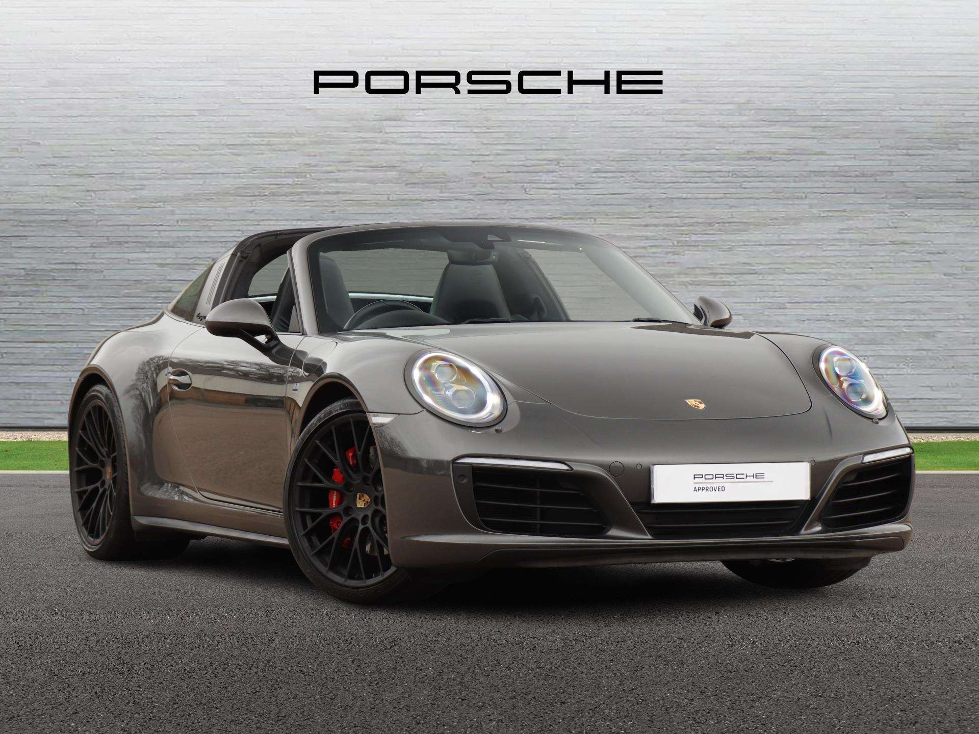 Main listing image - Porsche 911