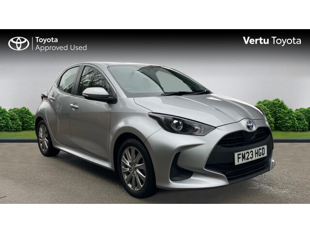 Main listing image - Toyota Yaris