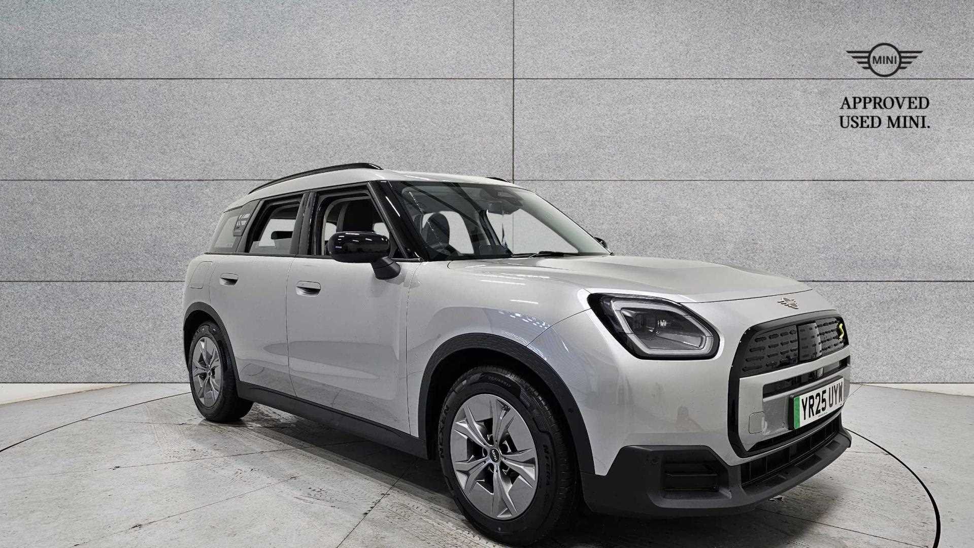 Main listing image - MINI Countryman