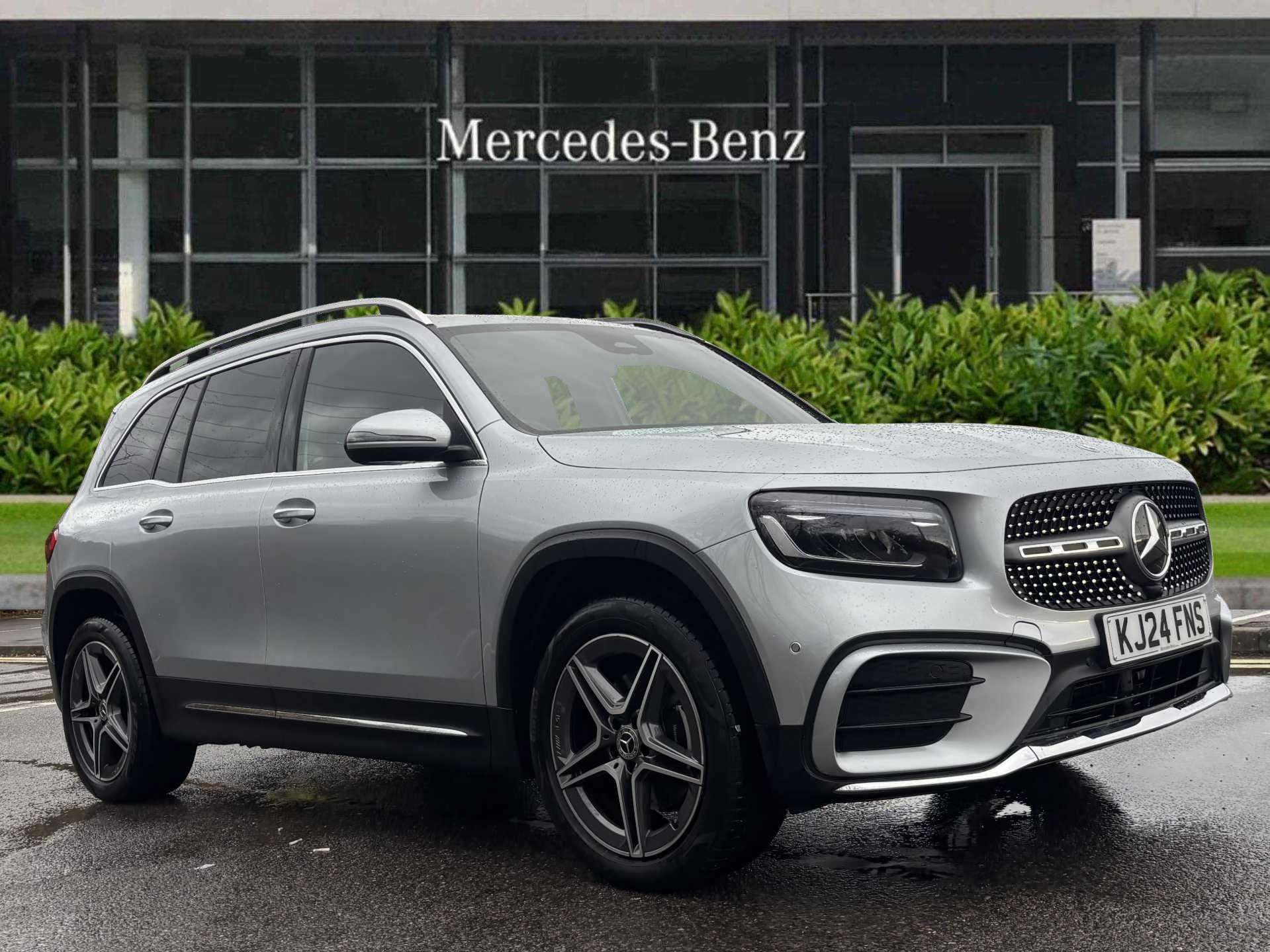 Main listing image - Mercedes-Benz GLB