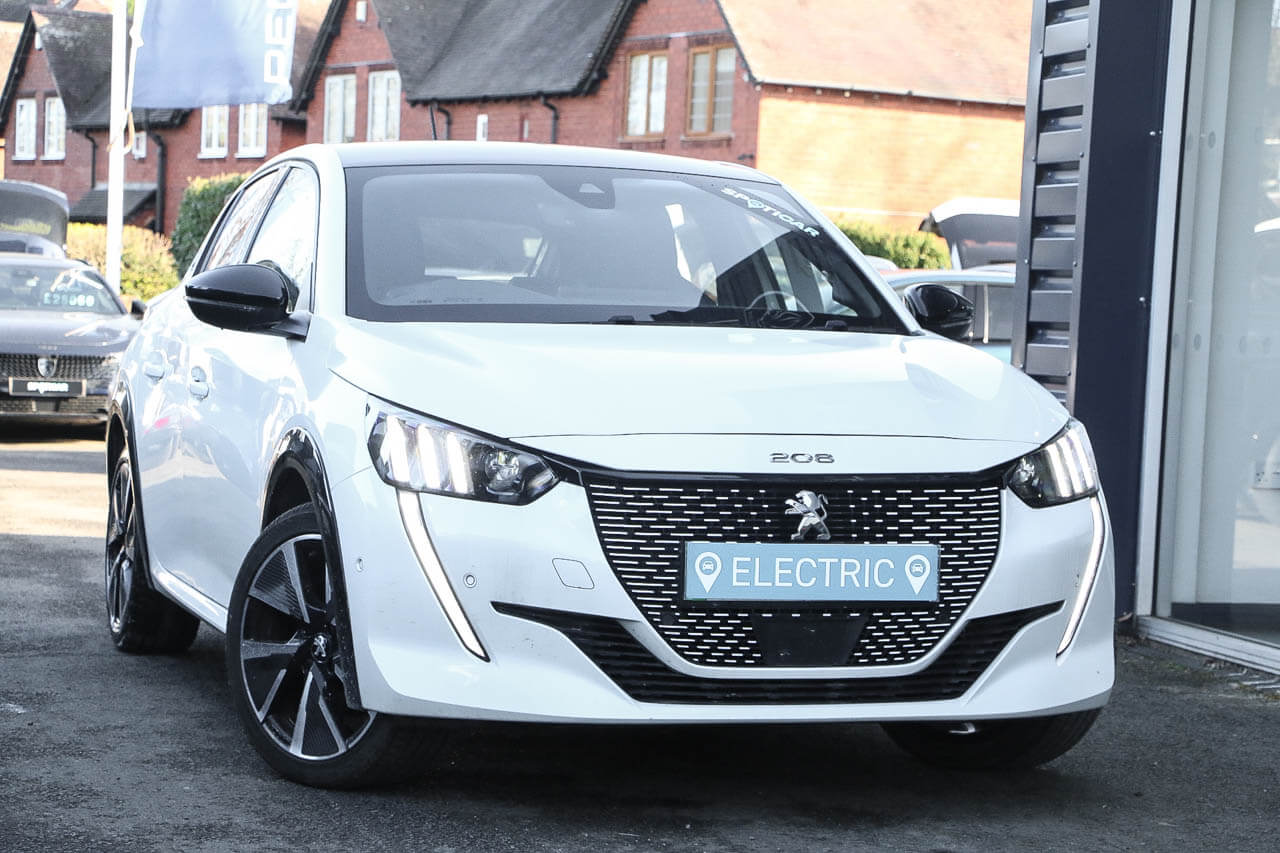 Main listing image - Peugeot e-208