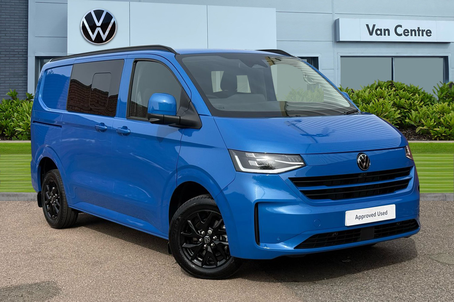 Main listing image - Volkswagen Transporter