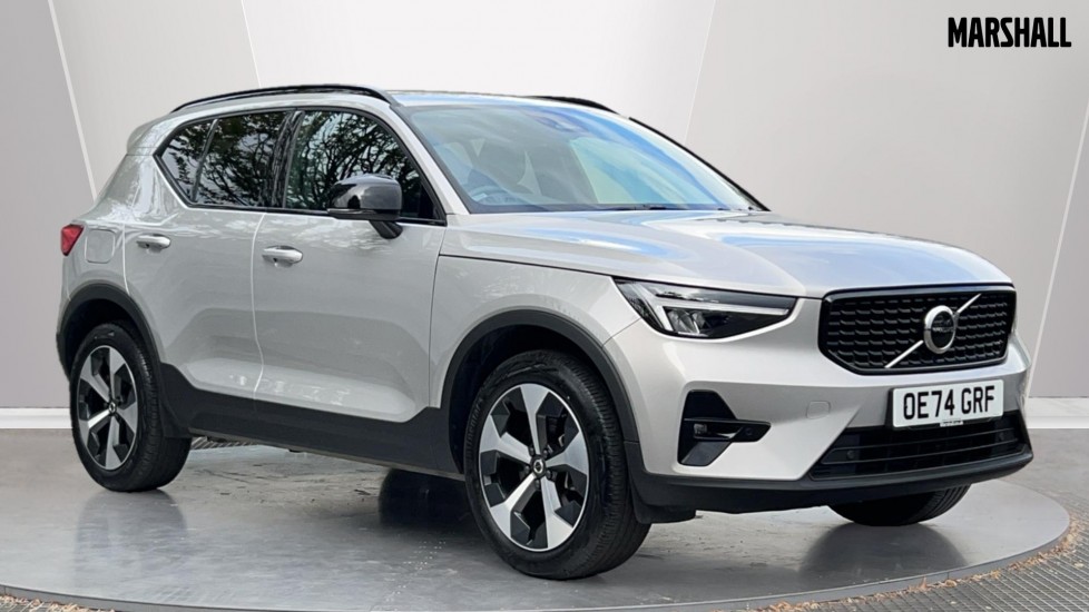 Main listing image - Volvo XC40