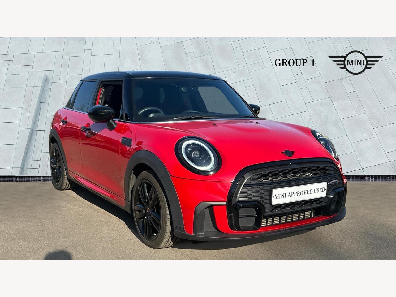 Main listing image - MINI Hatchback 5dr