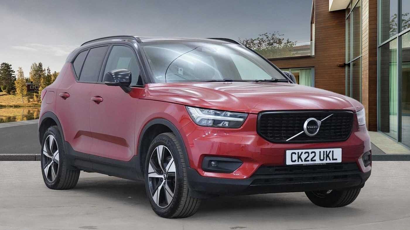 Main listing image - Volvo XC40 Recharge
