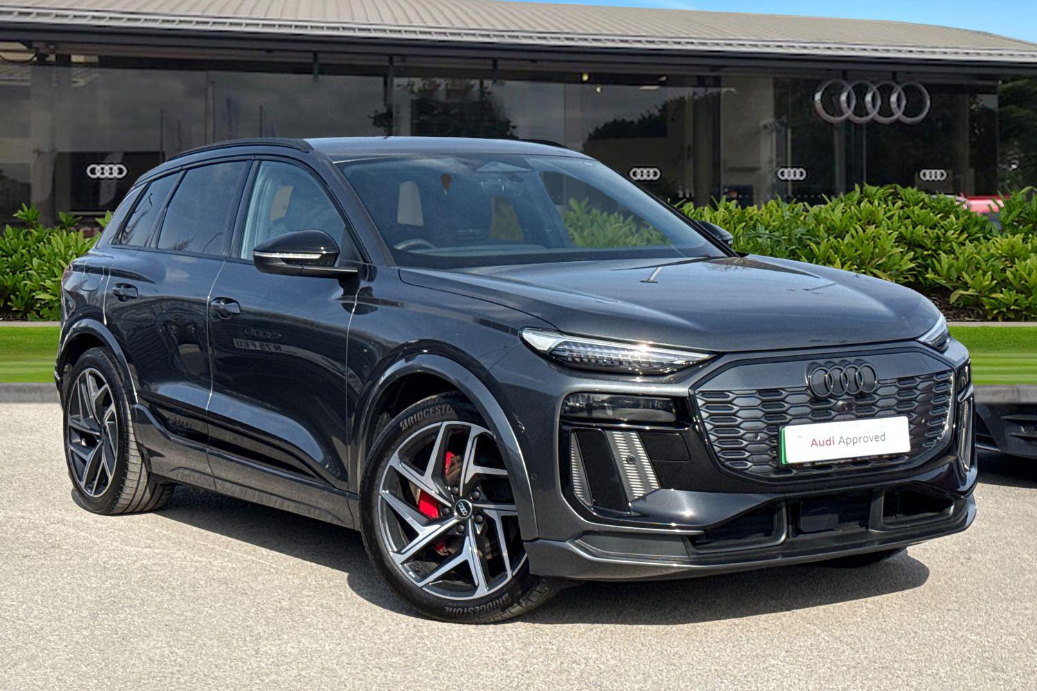 Main listing image - Audi Q6 e-tron