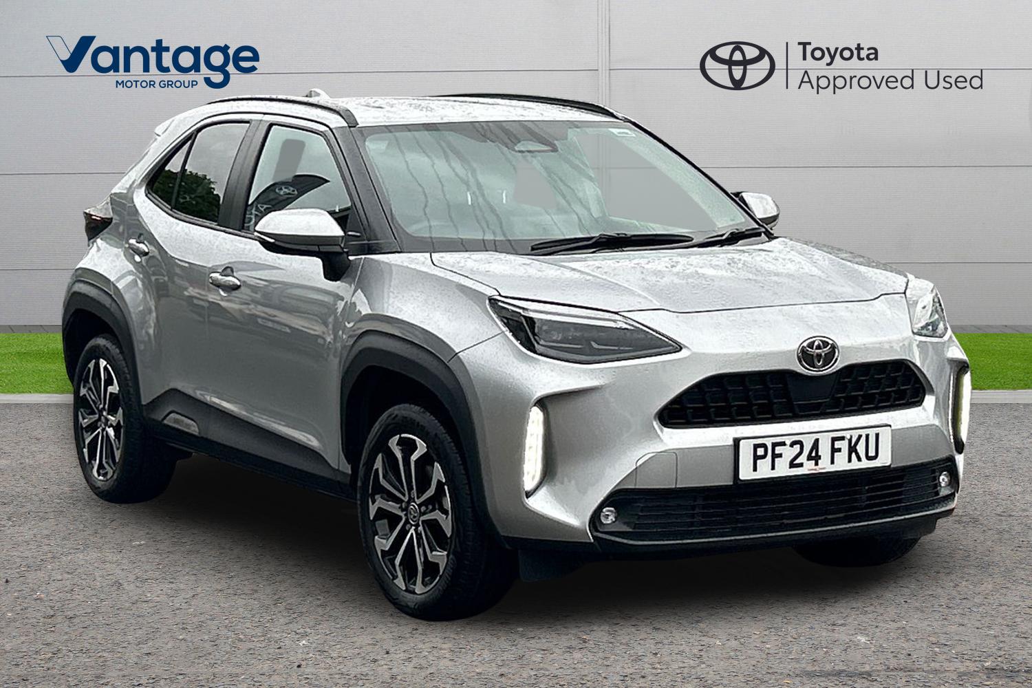 Main listing image - Toyota Yaris Cross