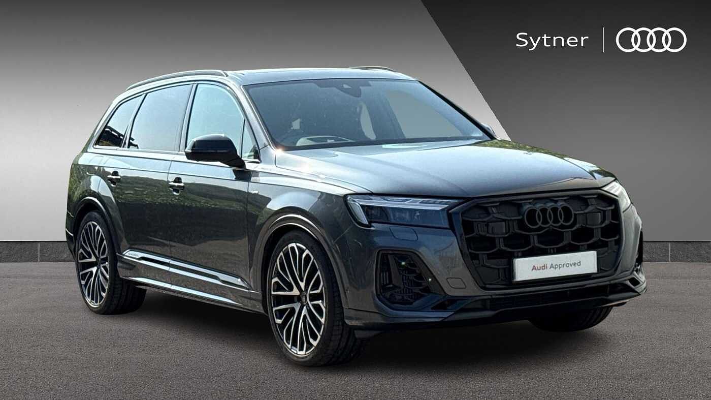 Main listing image - Audi Q7