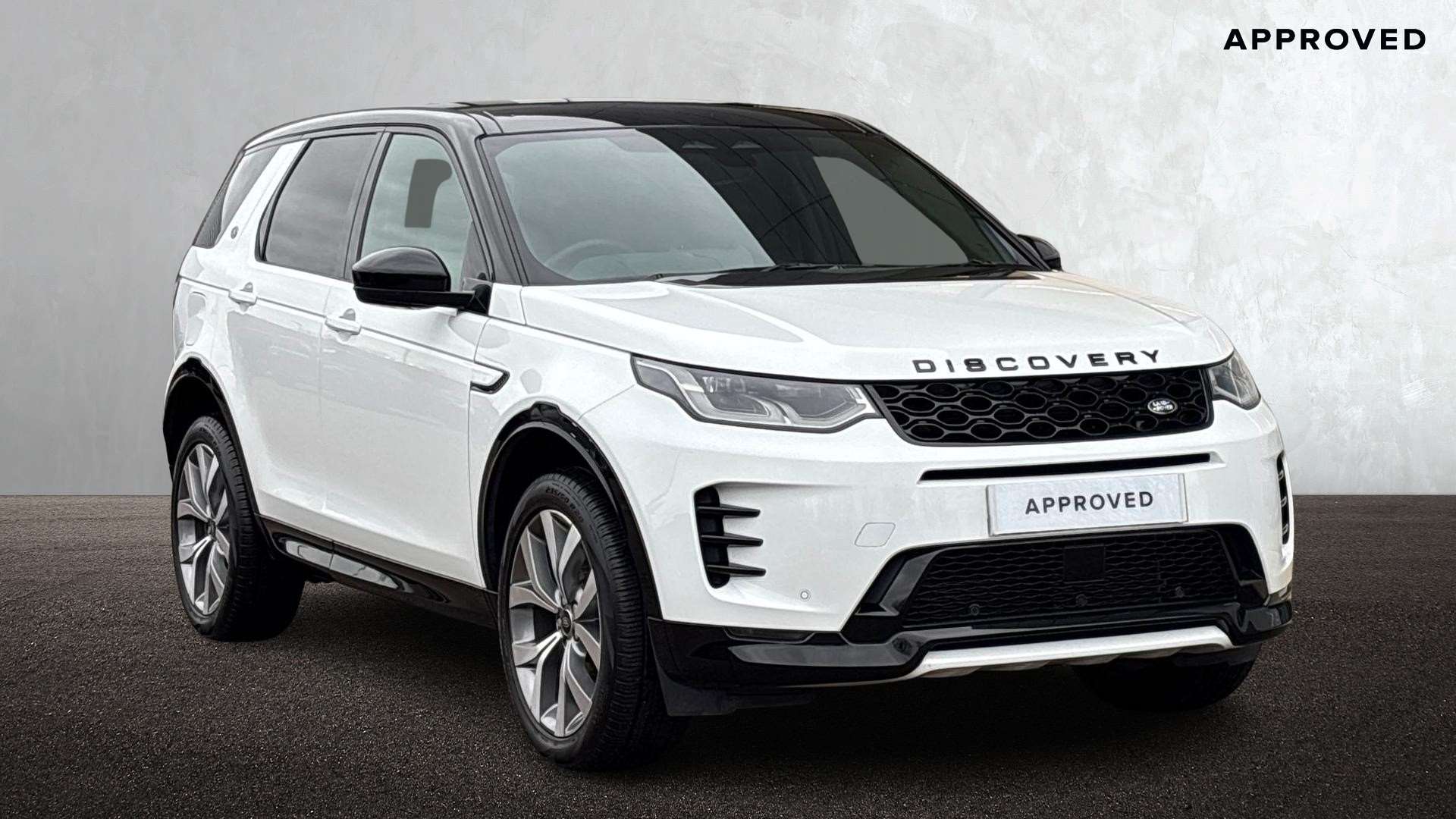 Main listing image - Land Rover Discovery Sport