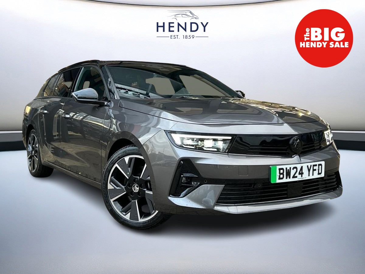 Main listing image - Vauxhall Astra Sports Tourer
