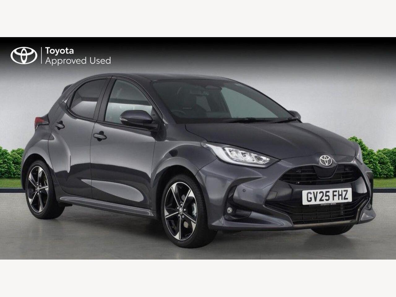 Main listing image - Toyota Yaris